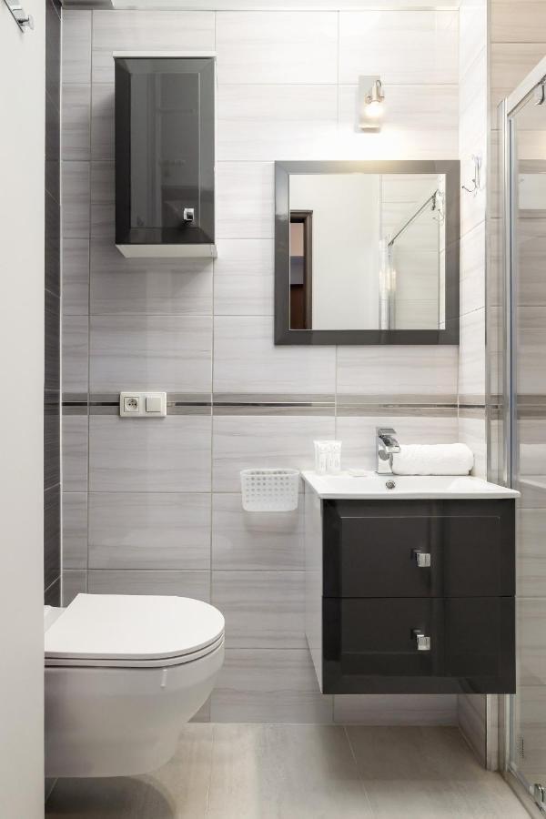 Stylish Korfantego Apartment Next To Spodek By Noclegi Renters Kattowitz Exterior foto